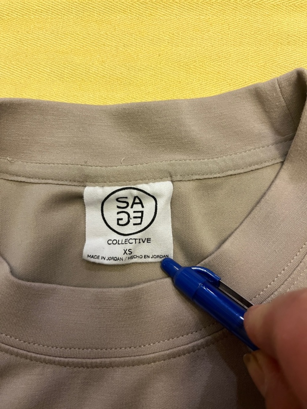 Sage Women's Taupe Crewneck Sweater Size XS - Picture 5 of 9